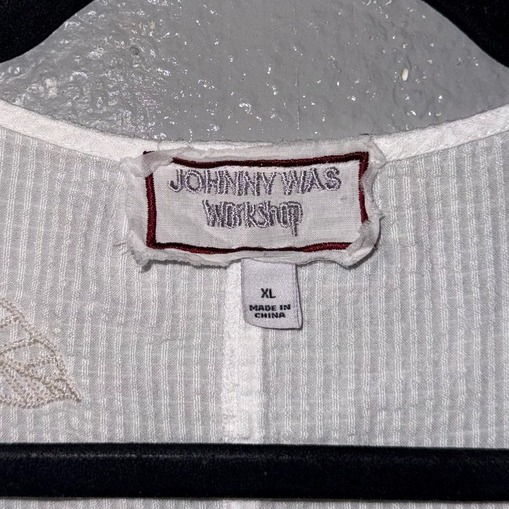 Johnny Was White Sleeveless Embroidered Floral Tunic - Picture 3 of 4